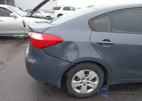 2015 Kia Forte Lx z USA, uszkodzony, nr VIN KNAFX4A64F5403617